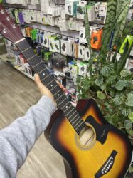 музыкальное оборудование бишкек: Срочно!! Чихол есть!