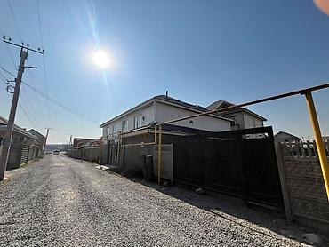 производственная: 6 комнат и более, 260 м², Бишкек, Кудайберген авторынок Собственник — 4