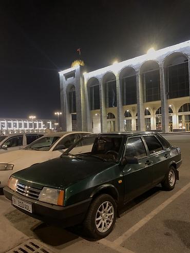 ВАЗ (ЛАДА): ВАЗ (ЛАДА) 21099: 1996 г., 1.3 л, Механика, Бензин, Лифтбек — 2