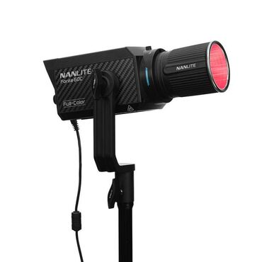 прожектор цветной: Nanlite Forza 60C – новый светодиодный прожектор бренда. Оснащенный