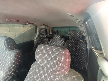 машина семейная: Toyota Previa: 2003 г., 3 л, Автомат, Бензин, Минивэн
