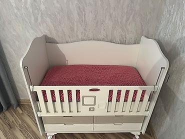oyun maşını: Oğlan və qız üçün, İşlənmiş, Çarpayı, Matras ilə — 3