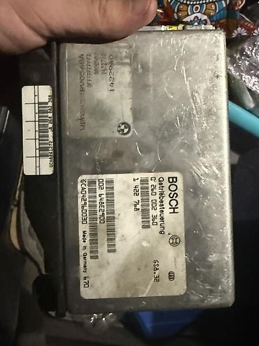 e39 rul: BMW E39 5HP18 avtomat karopkanin üst beyni. Arxasi acilmayib. Original — 1