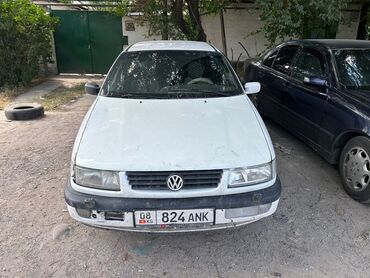 фольксваген вент: Volkswagen Passat: 1994 г., 2 л, Механика, Бензин, Седан