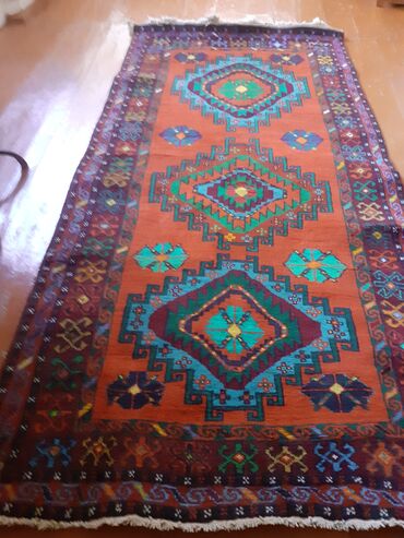 xalça iran: Xalça Dekorativ, Kredit yoxdur