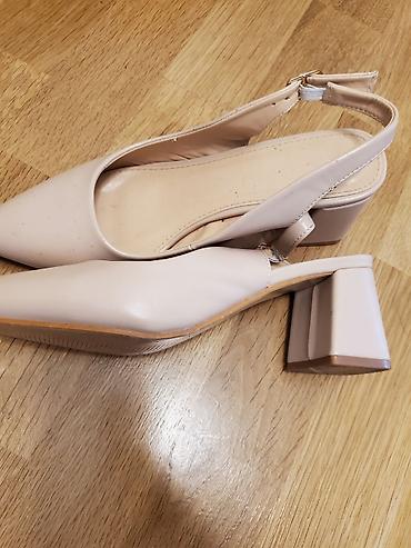 Tuflilər: Qadın ayaqqabısı – bej rəng, sivri burun, arxası açıq slingback model — 4