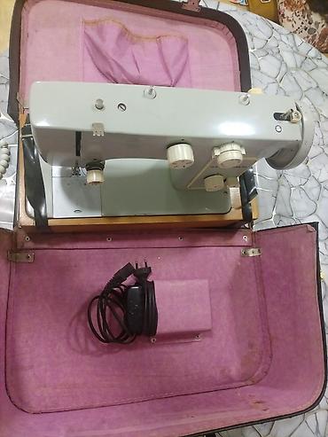 çayka: Tikiş maşını Chayka, Təmirə ehtiyacı var,Elektromexaniki, 2 saplı Ünvandan götürmə — 2