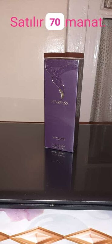 Ətriyyat: Oriflame brendinin "Dancing Lady Hypnotic Night" ətri. Bu ətir 50 ml — 35