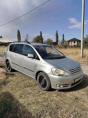 китай минивен: Toyota Avensis Verso: 2003 г., 2 л, Механика, Дизель, Минивэн — 3