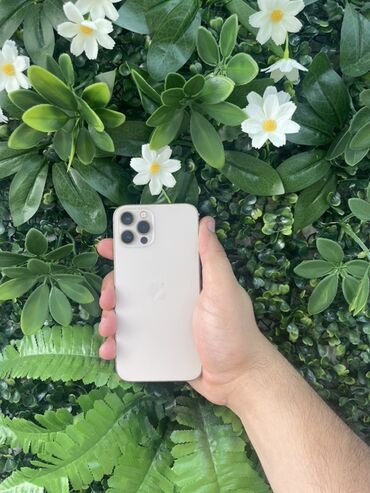 iphone 12 ikinci el qiymeti: IPhone 12 Pro, 256 ГБ, Золотой, Гарантия, Face ID