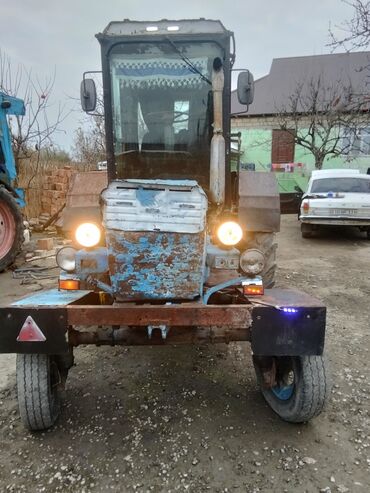 Traktorlar: Traxtor tam qaydasındadır heçbir prablemi yoxdu sənədləri hamsi var — 4