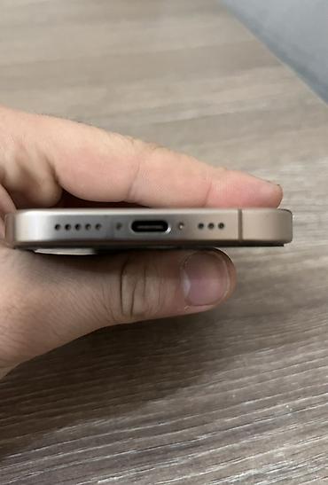 Apple iPhone: IPhone 16 Pro, 128 GB, Natural Titanium, Face ID — 5