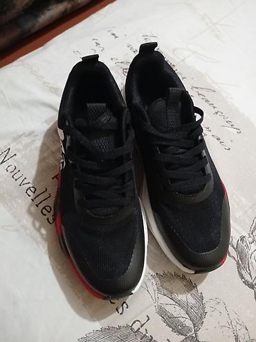 Спорттук бут кийим: Кроссовки Adidas, размер 42 (указан на ярлыке). - Цвет: черный верх — 3