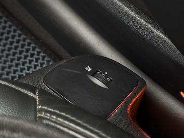 Renault: Renault : 2018 г., 2 л, Автомат, Газ, Седан — 10