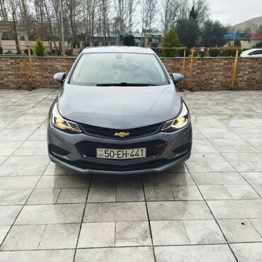 chevralet cruze: Chevrolet Cruze: 1.4 l | 2018 il | 1850 km Sedan