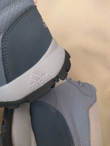 Women's Sneakers and athletic shoes: Adidas, 38 — 9