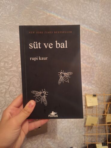 dini kitablar magazasi: Süt ve bal
təzədir
mağazalarda 15 manata yaxın satılır
sadəcə 6 manat