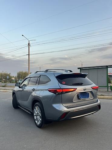 оригинал сша: Toyota Highlander: 2020 г., 2.5 л, Автомат, Гибрид, Кроссовер — 5