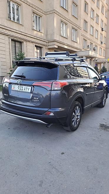 avalon 2017: Toyota RAV4: 2018 г., Автомат, Гибрид, Кроссовер — 2