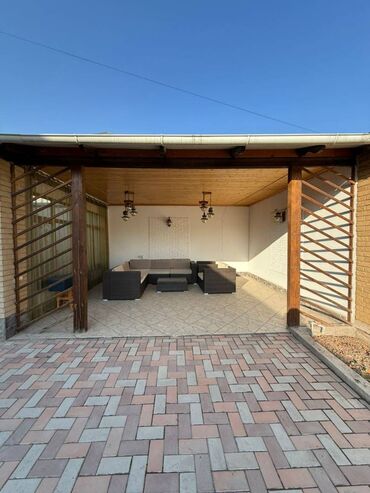 Долгосрочная аренда домов: 368 м², 6 комнат — 24