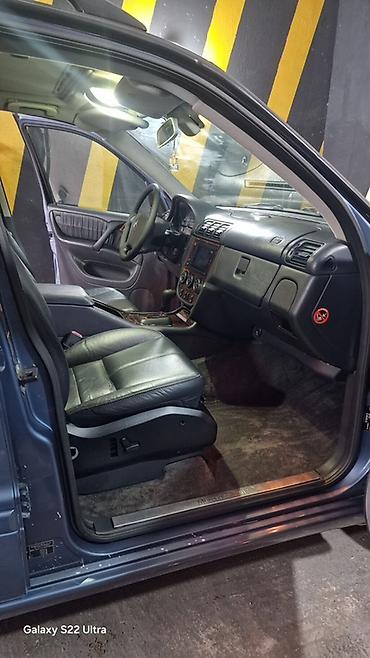 masin kreditlə: Mercedes-Benz M-Class (W163) SUV - Kuzov: 5 qapılı, mavi rəng, dam — 6