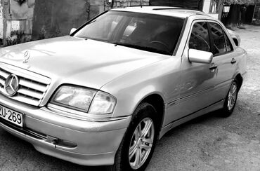 Mercedes-Benz: Mercedes-Benz C 280: 2.8 l | 1995 il Sedan — 1