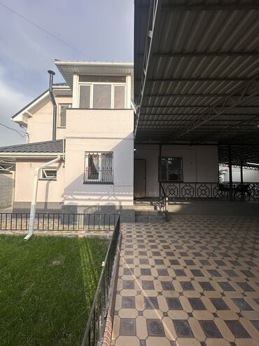 Продажа домов: Дом, 210 м², 7 комнат, Агентство недвижимости, Евроремонт