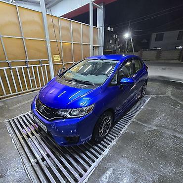 crv 2: Honda Fit: 2016 г., 1.5 л, Вариатор, Бензин, Хэтчбэк — 3