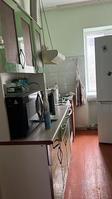 продается старый дом кара балте: Дом частный, одноэтажный. Фасад оштукатурен, кровля с декоративным — 5