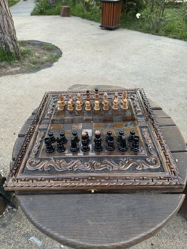 Şahmatlar: Əl işləri Fərqli madellər Çatdırılma var Qiymət: 100 azn başlayır — 8