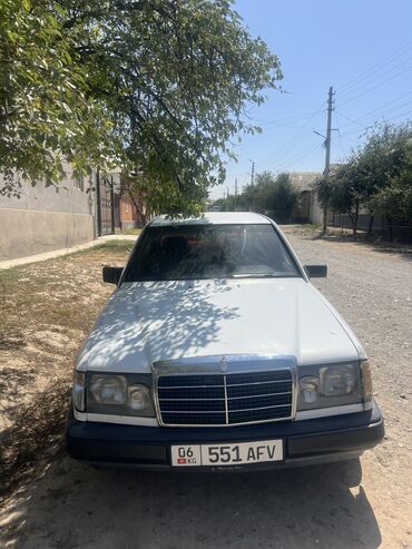 воздушный домкрат для авто: Mercedes-Benz W124: 1988 г., 2.3 л, Механика, Бензин, Седан