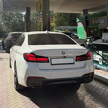 range rover evoque: BMW 5 series: 2021 г., 2 л, Автомат, Бензин — 4