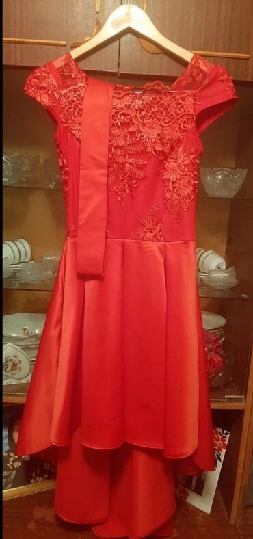 qırmızı don: Вечернее платье, Миди, 2XS (EU 32)
