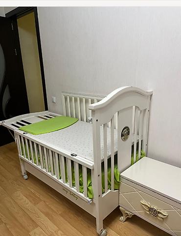 Манежи: Usaq carpayisi ve manej satilir.teptezedir.9mkr evdedir.2 ve 3 defe — 3