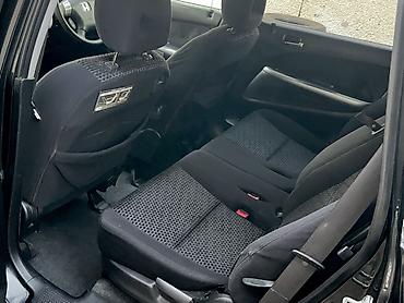 7 5j: Honda Stream: 2004 г., 1.7 л, Автомат, Бензин, Универсал — 5