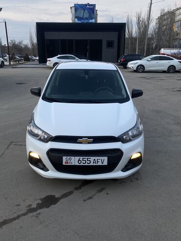 Chevrolet: Chevrolet Spark: 2017 г., 1 л, Автомат, Бензин, Хэтчбэк