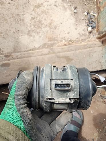 Другие детали для мотора: Мазда хедос 2куб.Трамблёр (распределитель зажигания) с крышкой и — 7