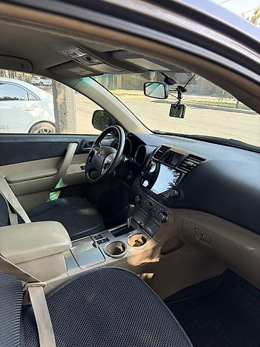 коробка гольф 3: Toyota Highlander: 2010 г., Автомат, Гибрид, Внедорожник — 6