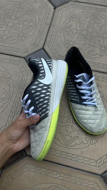 кр секс: Футзальные кроссовки Nike (зальники) - Модель: Nike Lunar (маркировка — 2