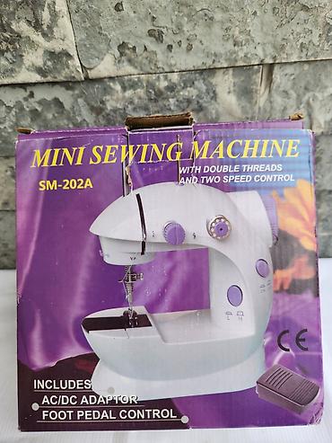 Mini prenosive šivaće mašine: Mašina za šivenje,samo probala,radi na baterije — 2