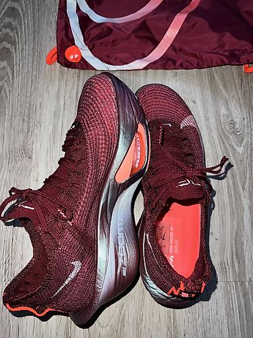 patike sa skrivenom petom: NIKE Air Zoom ALPHAFLY NEXT% 3 SE broj 39, cm 25 sa torbicom. Kutija — 5