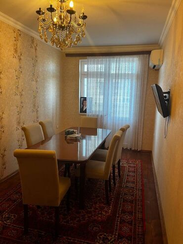 Uzunmüddətli kirayə mənzillər: Razin,Akkordda 1 otaqdan 2 otağa düzəldilmiş,təmirli\.əşyalı mənzil — 1