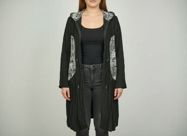 kombinezon zimowy dla chłopca 128 olx: Women`s coat, size 3XL