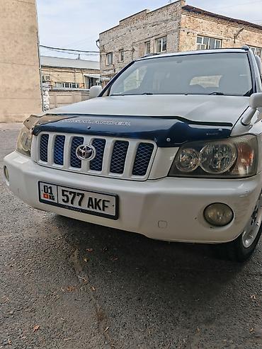 Toyota Kluger: 2002 г., 3 л, Автомат, Газ, Кроссовер