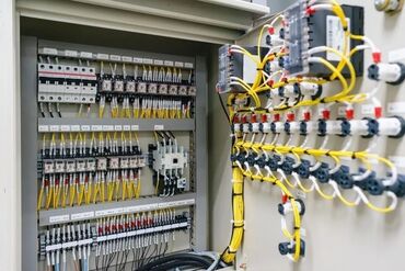 Fəhlələr: Elektrik. 6 ildən artıq təcrübə