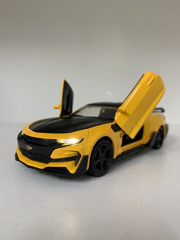 игрушки для детей 2 лет: Модель автомобиля Chevrolet Camaro [ акция 50% ] - низкие цены в
