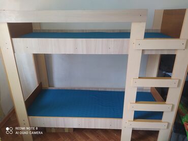 спальные мебель бу: Продаю двухярусный кровать
район политех