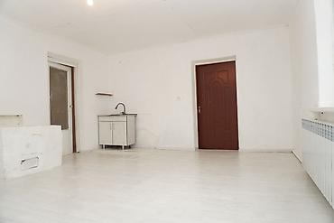 Долгосрочная аренда домов: 245 м², 11 комнат, Видеонаблюдение, Лоджия, Парковка — 1