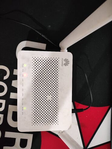 Modemlər və şəbəkə avadanlıqları: 1.DATA GPON Xpon onu fiber optik modem az işlənib-70 azn 2.Huawei — 4