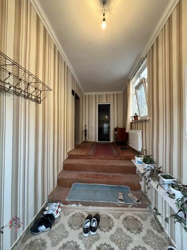 Həyət evləri və villaların satışı: Binəqədi qəs. 3 otaqlı, 100 kv. m, Orta təmir — 9